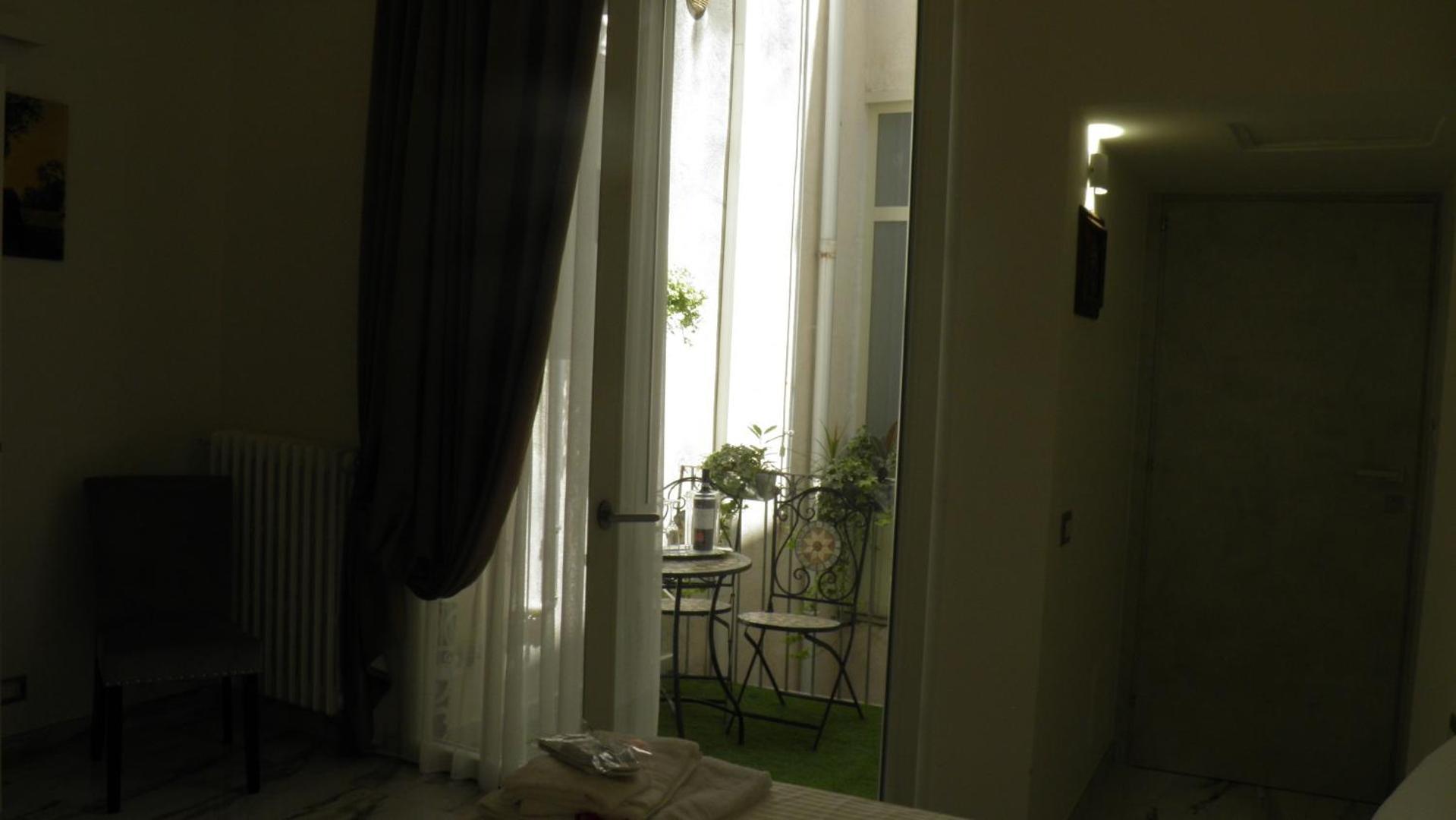 La Dimora Di Re Idomeneo Bed & Breakfast Lecce Exterior photo